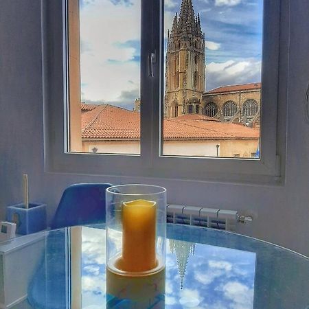 Apartamento Wamba - La Catedral Oviedo Luaran gambar