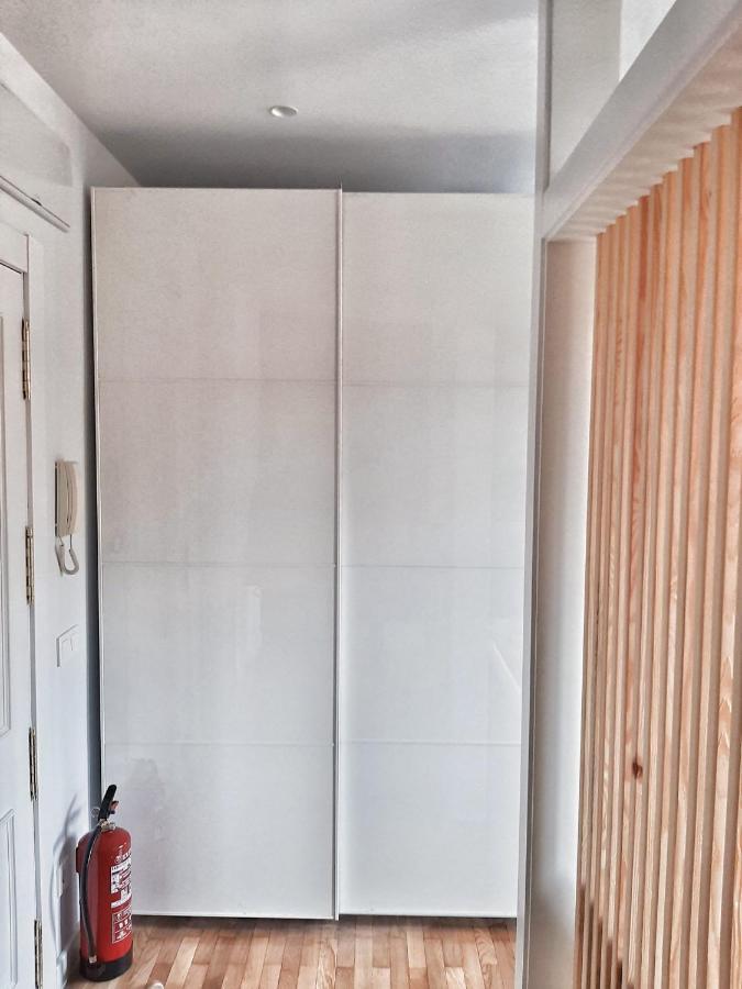 Apartamento Wamba - La Catedral Oviedo Luaran gambar